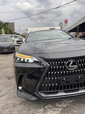 Lexus NX250 2.5 VL 5A RED SEAT 2023 UNREG LIKE NEW - 4