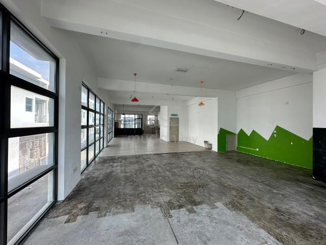 End Lot|First Floor| Shop Office @ E Boulevard, Denai Alam – FOR RENT 1