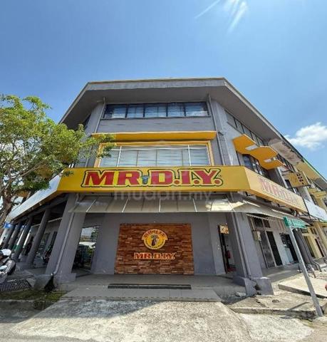 3-Storey Corner Shop For Rent At Shah Alam TTDI Jaya 1