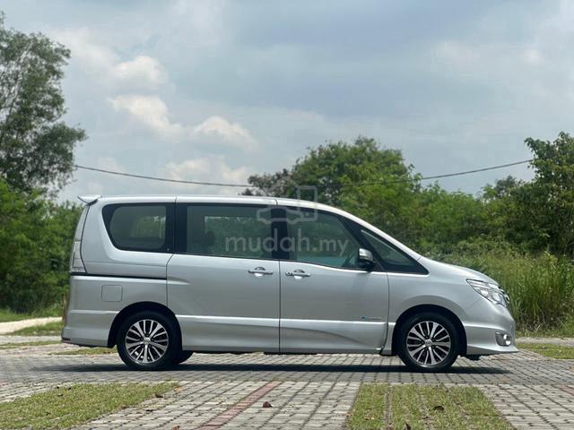 2017 Nissan SERENA 2.0 S-HYBRID HIGHWAY STAR - 4