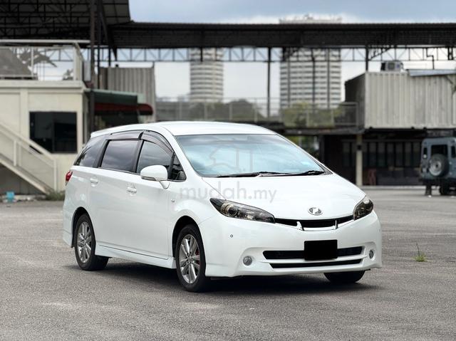 ‼️2010 Toyota WISH 1.8 S Full spec (A) P/start‼️ - 1
