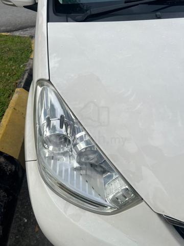 Sepasang lampu depan myvi lagibest original kereta - photo 3 of 3