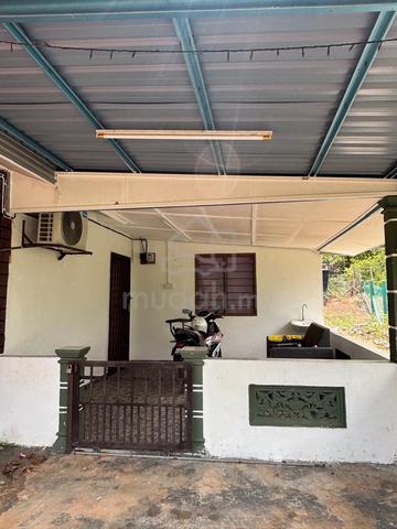 Melaka Alor Gajah Not Furnished Semi-Detached House For Rent 1