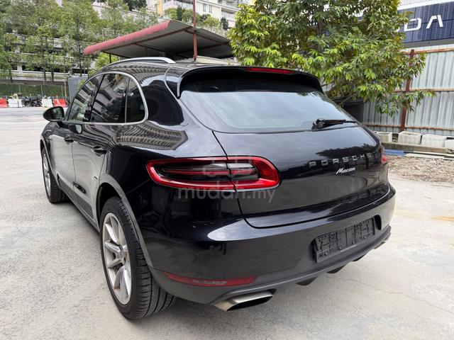 2016 Porsche MACAN F/SVR Porsche Warranty Til 2027 - 2