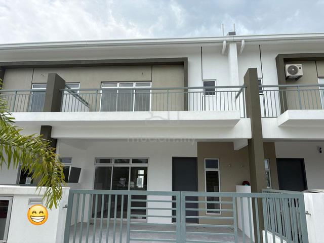BRAND NEW HOUSE ! Cheap Cheap Rent 1