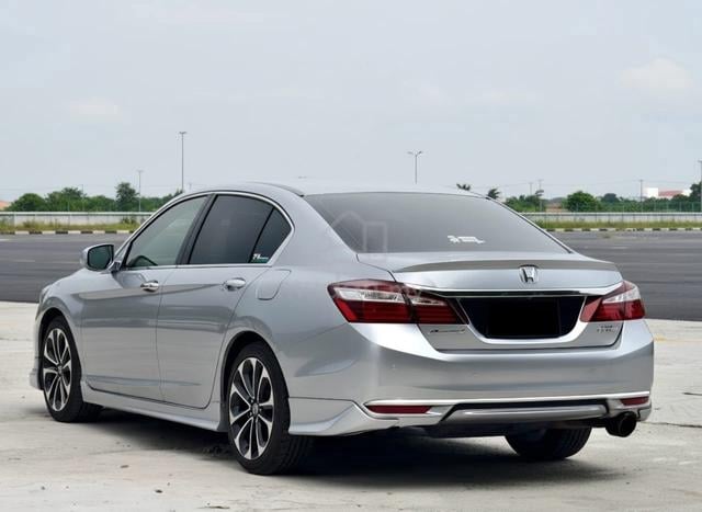[2017] Honda Accord 2.0 VTi-L (AT) Facelift I-VTEC - 2