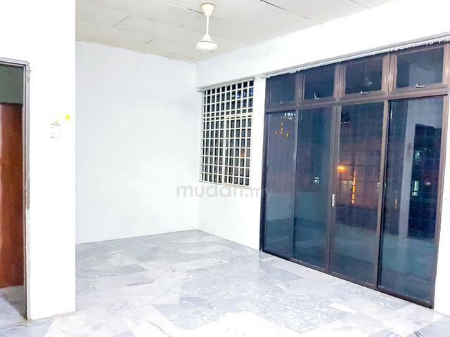 Taman ara indah (2.5-storey terrace house) @bayan lepas for rent 1