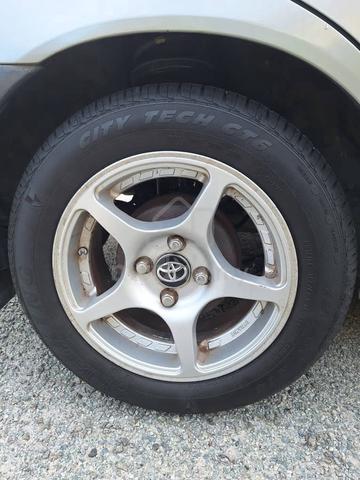 1992 Toyota COROLLA 1.3 SE (M) - 4