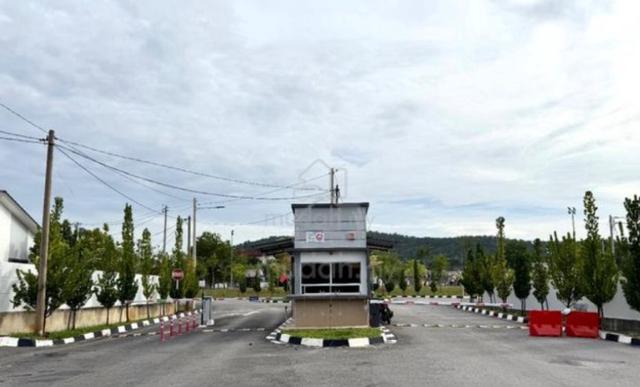Tanah Bersebalahan Bandar Sri Astana 1