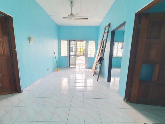 Taman Sri Tanjung (Semenyih) Flat 1
