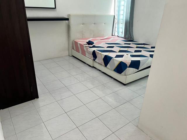 Villa Tropika (Bangi) 1