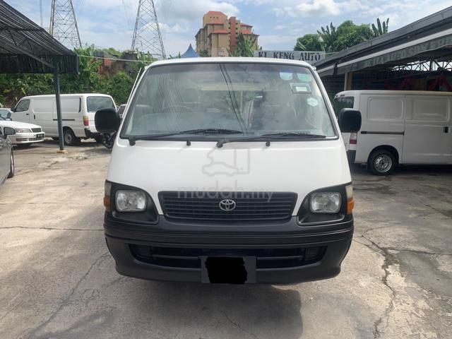2005 Toyota HIACE 3.0 Panel Van (M) Kondisi TipTop - 5