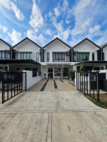 [Cantik] Double Storey for Sale in Avis 2, Setia Alam Sari, Kajang 1