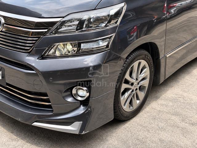 2011/2014 Toyota VELLFIRE 2.4 Z G LOAN KEDAI IC SJ - 5