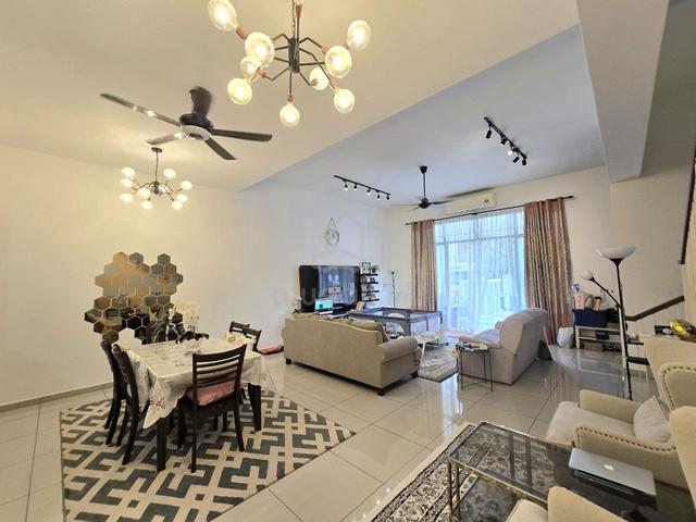 Gated Guarded  Freehold Superlink 2 Tingkat Gloris Horizon Residence 4