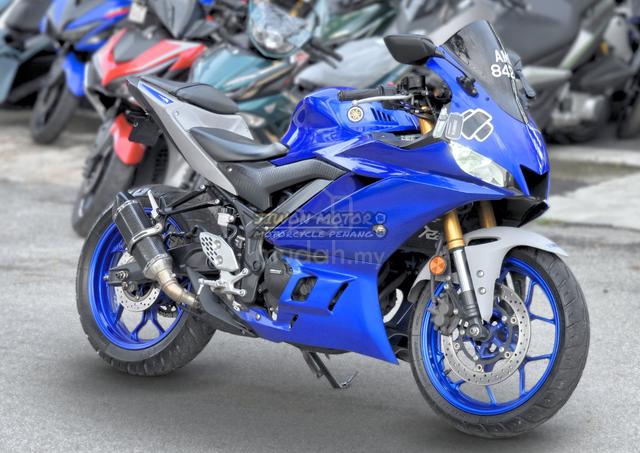 Yamaha YZF R25 2021/22 (Mileage 16k + MICHELIN) - photo 2 of 13
