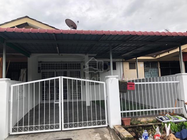 Single Storey Terrance House At Si Rusa Teluk Kemang For Sale 1