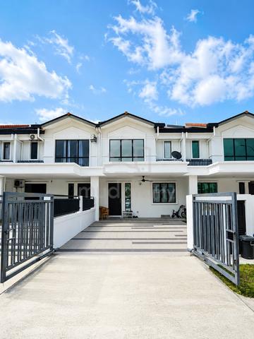 Facing open, fully furnished, teres 2 tingkat Avis 1 Alam Sari 1