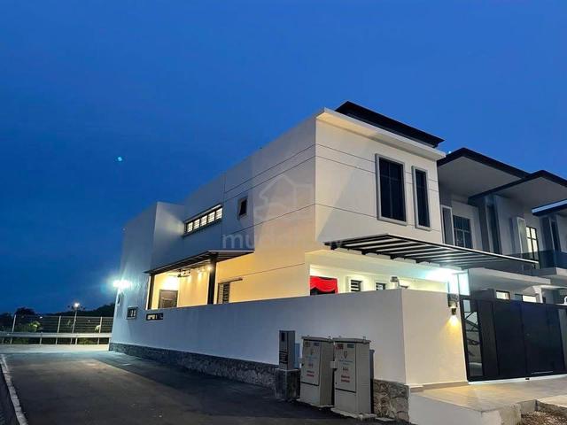 2 Storey end lot, 22x70, Kajang East Precinct 1, Fully extend and reno 1