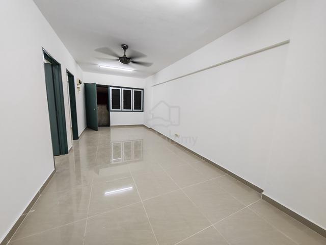 Pelangi Apartment ( Pelangi Damansara ) 1