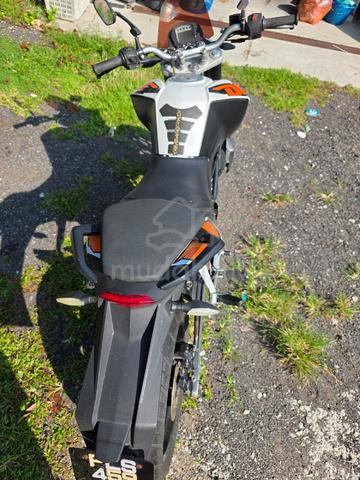 Ktm Duke 200 ingin dijual - photo 4 of 4