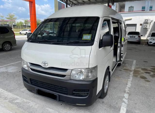 2010 Toyota HIACE 2.7 (M) - 2