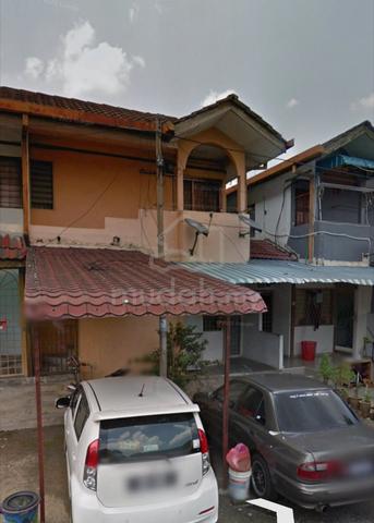 Kajang utama town house (1st floor) 1