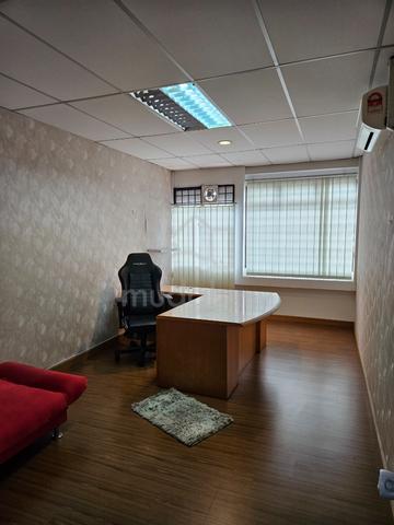 1st floor Office taman putra prima for rent 2