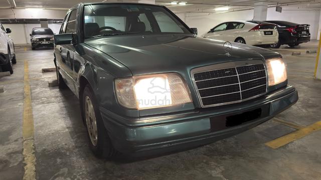 1993 Mercedes Benz 200E 2.0 W124 (A) - 1