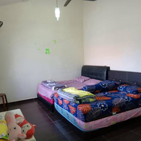 2 Storey | 20 x 70 | renovated | Taman bukit cantik | Sungai jelok 2