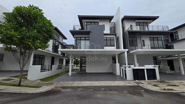 3 Storey SEMI DETACHED, SENNA Residence, Presint 12, Putrajaya 1
