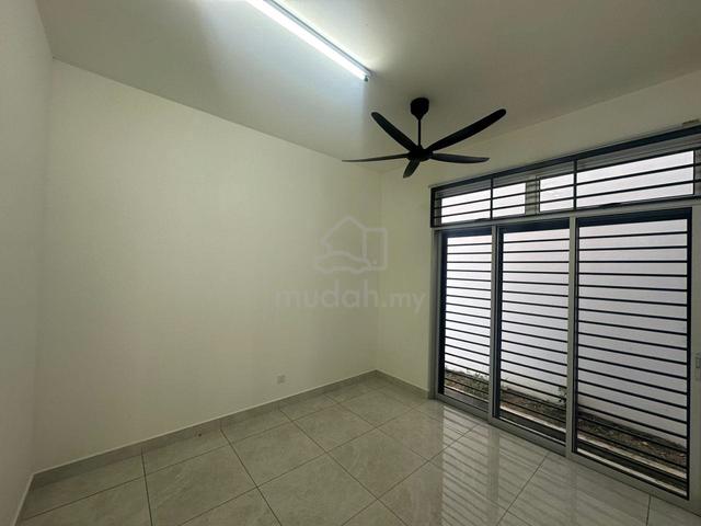 Impian Emas Endlot Cheaper Market Hot Location Unit 5