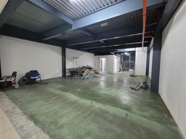 Diamond Valley 2-Storey Factory / Warehouse For Rent 1