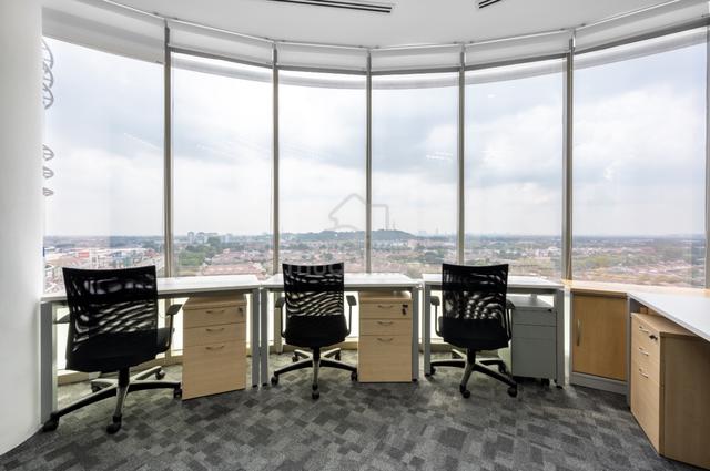 Professional office space in Regus BBT One on fully flexible terms 1