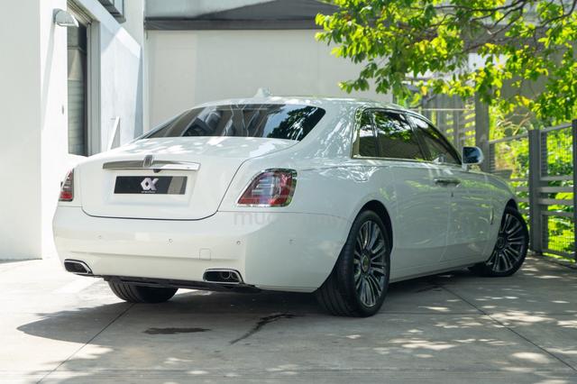 Rolls Royce Ghost Ewb 2022 English White - 2