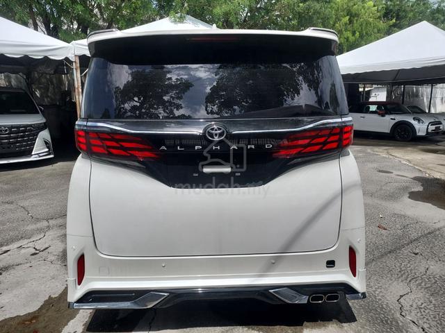 2024 Toyota Alphard 2.5 FACELIFT/MODELISTA BODYKIT - 5