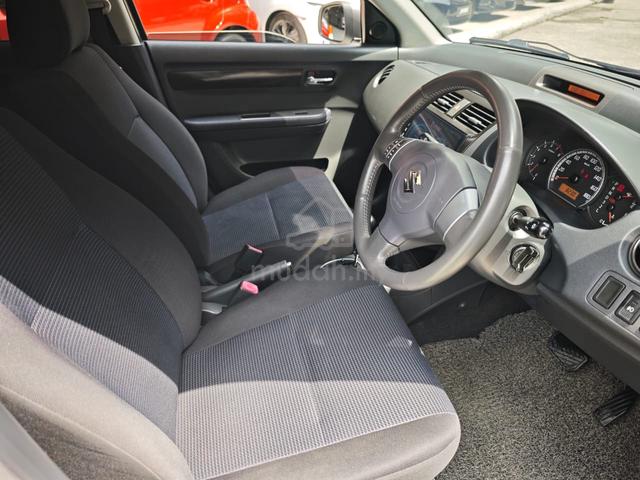 2009 Suzuki SWIFT 1.5 PREMIER KEYLESS GLX ( A ) - 4