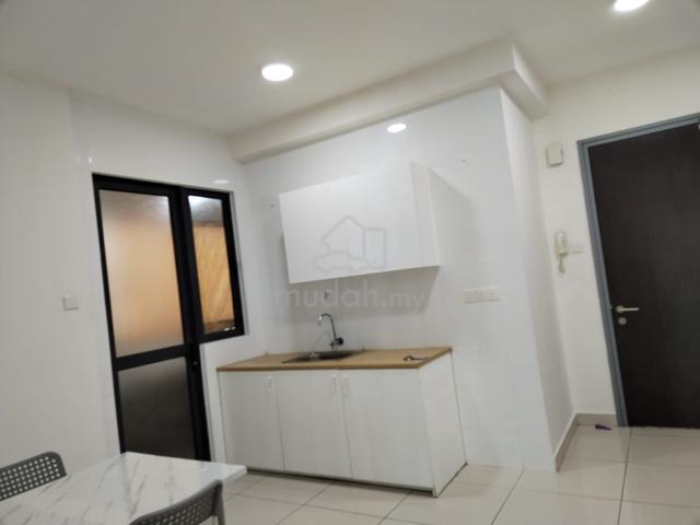 KL Traders Square Residences 1
