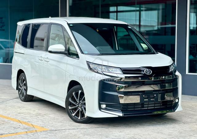 2022 Toyota NOAH 2.0 SZ (A) POWER DOOR FAMILY MPV - 1