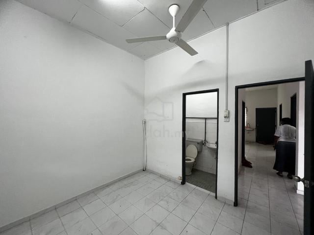 Taman Nirwana For Rent Alma  1