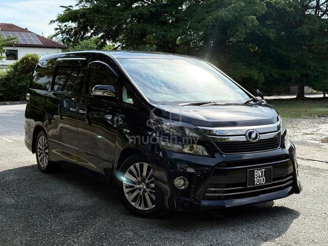 2012/2016 Toyota VELLFIRE 2.4 Z GOLDEN EYES - 1