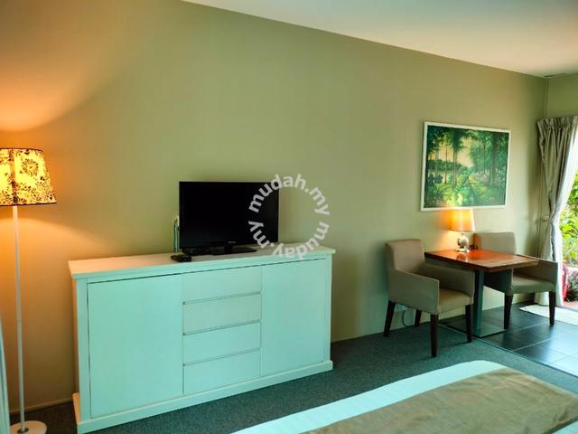 Seafront Hotel , unbelievable urgent deal Kuah town , Langkawi 1