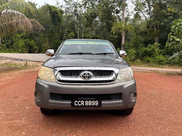 2010 Toyota HILUX 2.5 Auto - 3