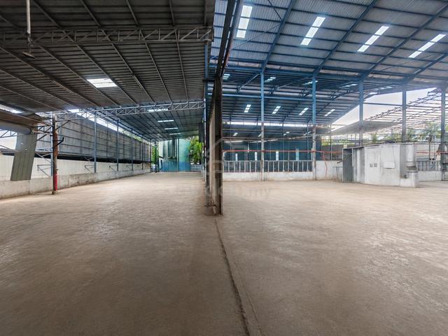 Bukit Rambai Heavy Industrial Park. songle Storey factory for rent 1