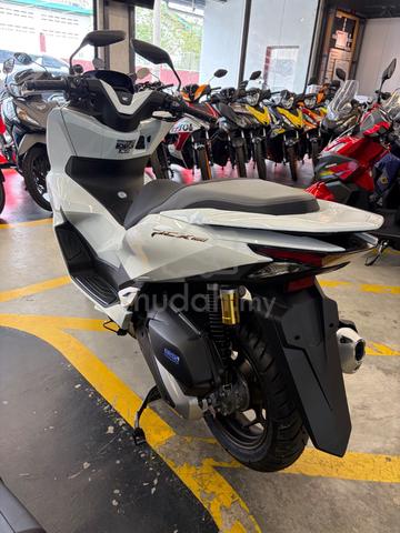 Honda Pcx 160 abs - photo 8 of 11