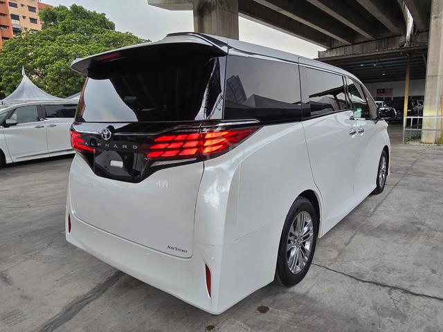 2025 Toyota ALPHARD 2.5 Z JBL FULL SPEC GRADE 6 - 4