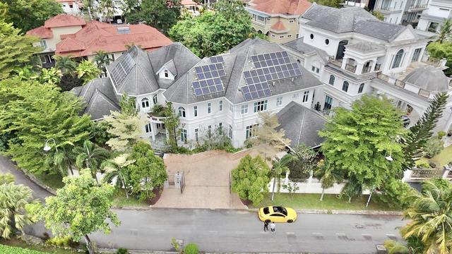 English Colonial Design Bungalow Impian Golf and Country Resort 1