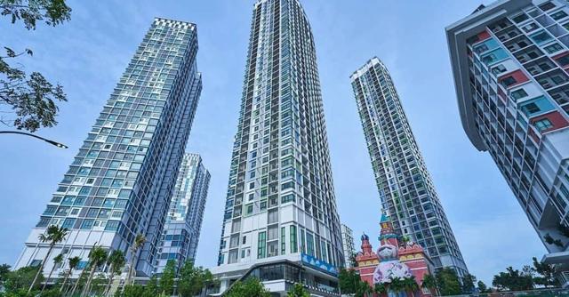 i-Suite @ i-City 1