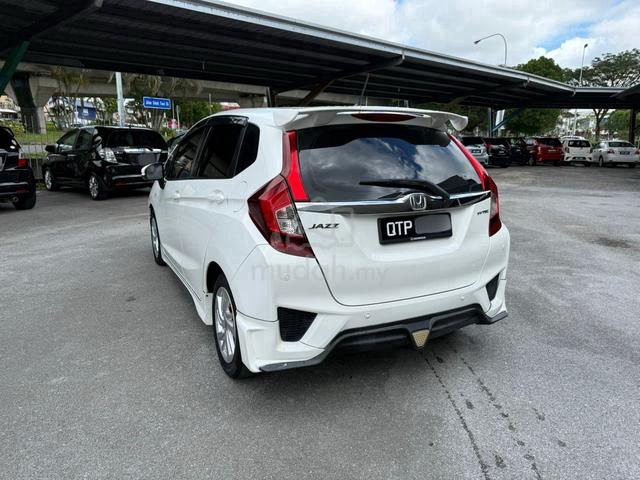 2017 Honda JAZZ 1.5 E (A) - 3