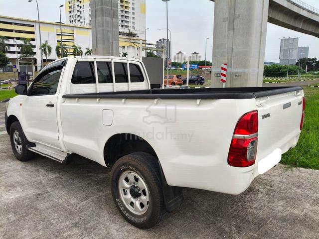 2013 Toyota Hilux 2.5 (M) Single Cab Tip Top - 5